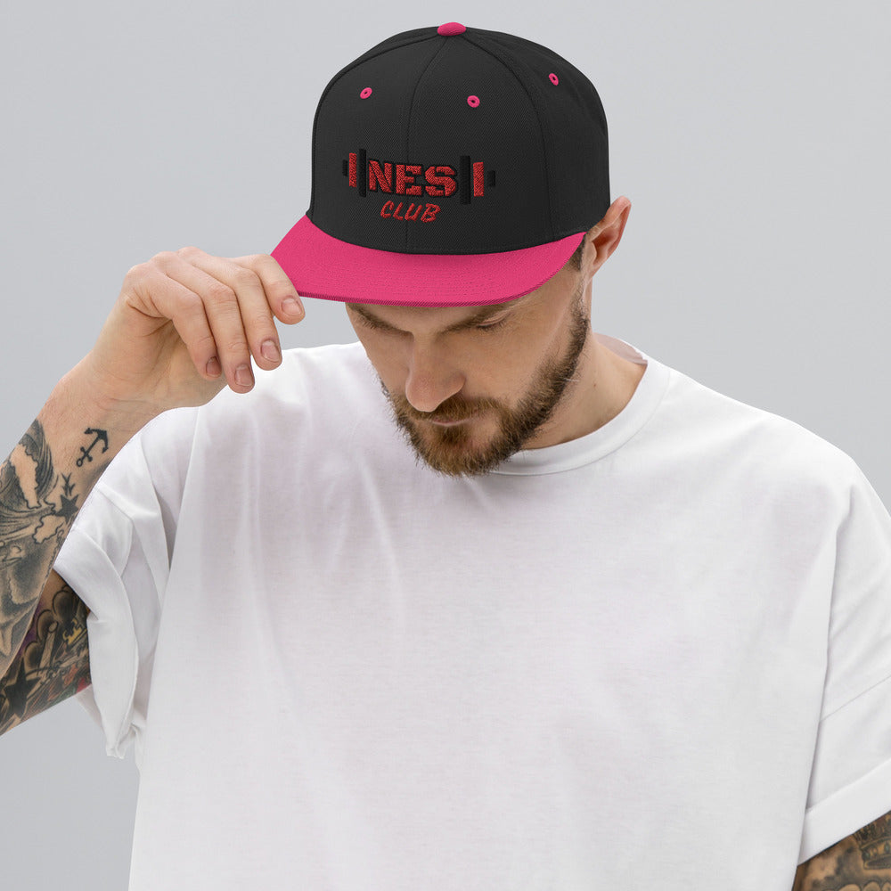 NES Club Snapback, Black/ Neon Pink
